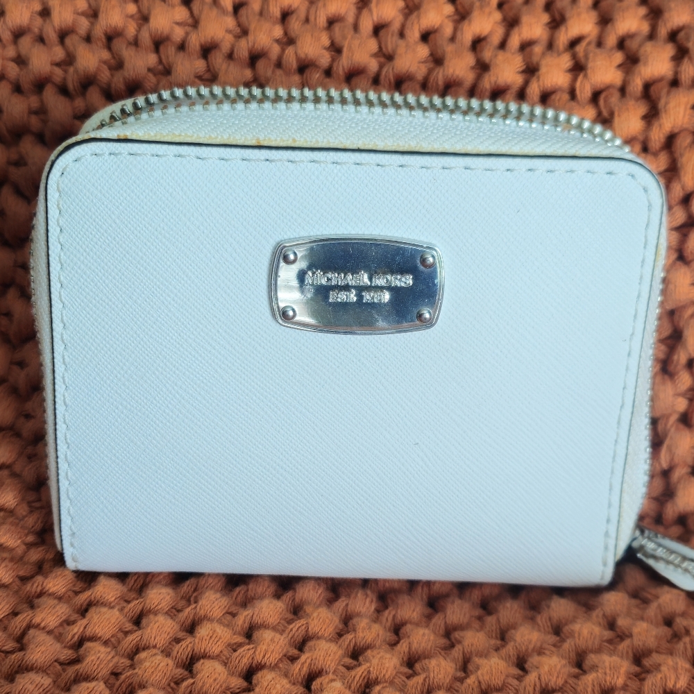 White Michael Kors Women's Wallet